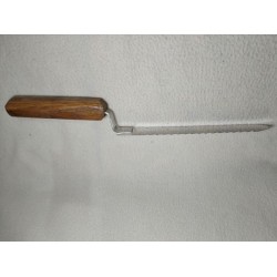 Ніж пасічний зубчастий Ніж пасічний зубчастий