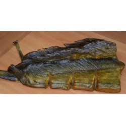 Хвости сома копчені