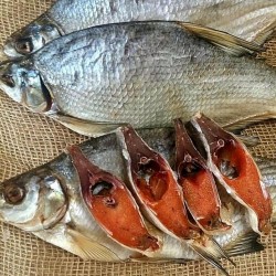 Лящ в'ялений з ікрою